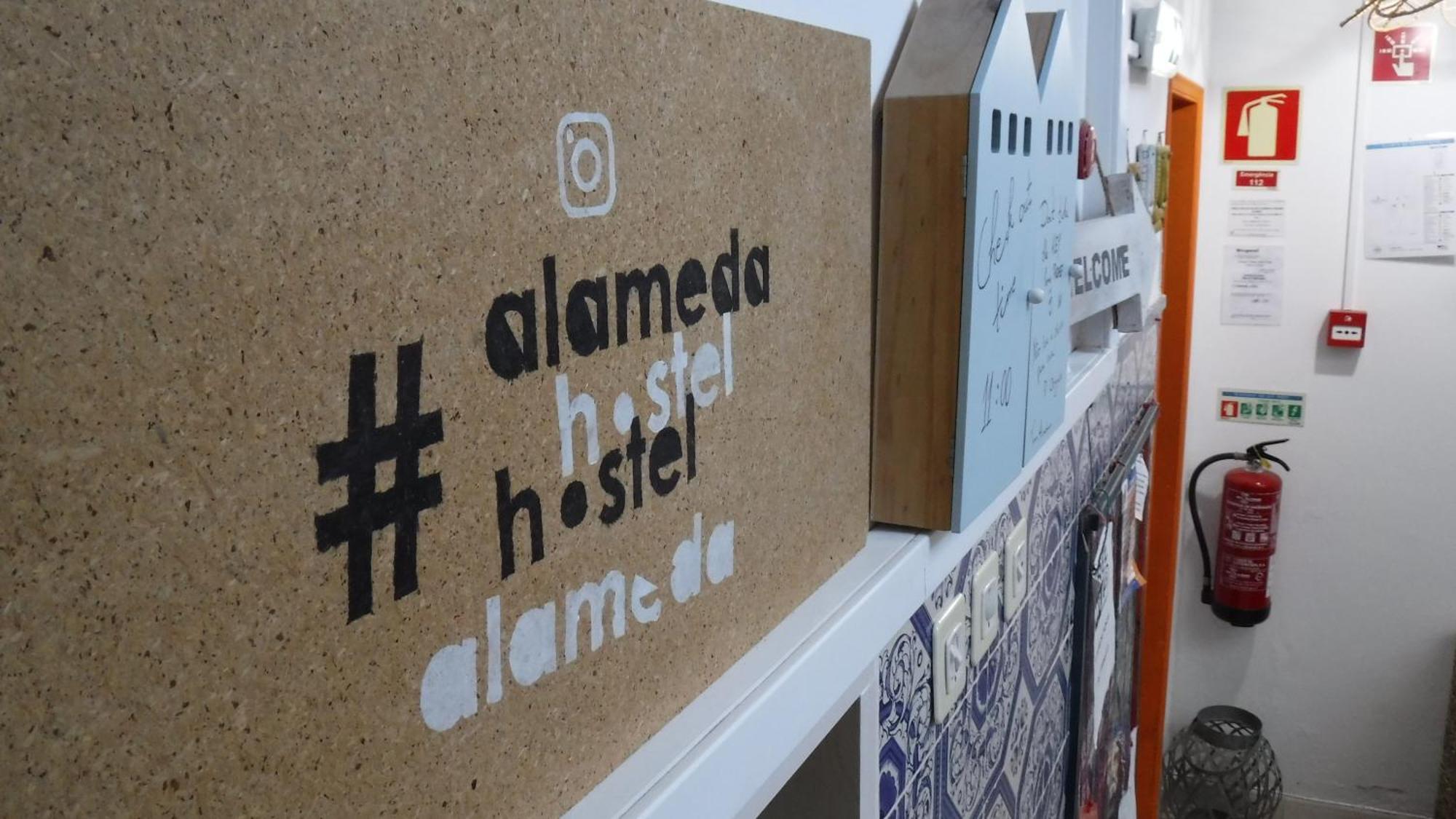 Alameda Hostel Portimão Extérieur photo