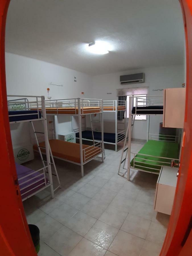 Alameda Hostel Portimão Extérieur photo